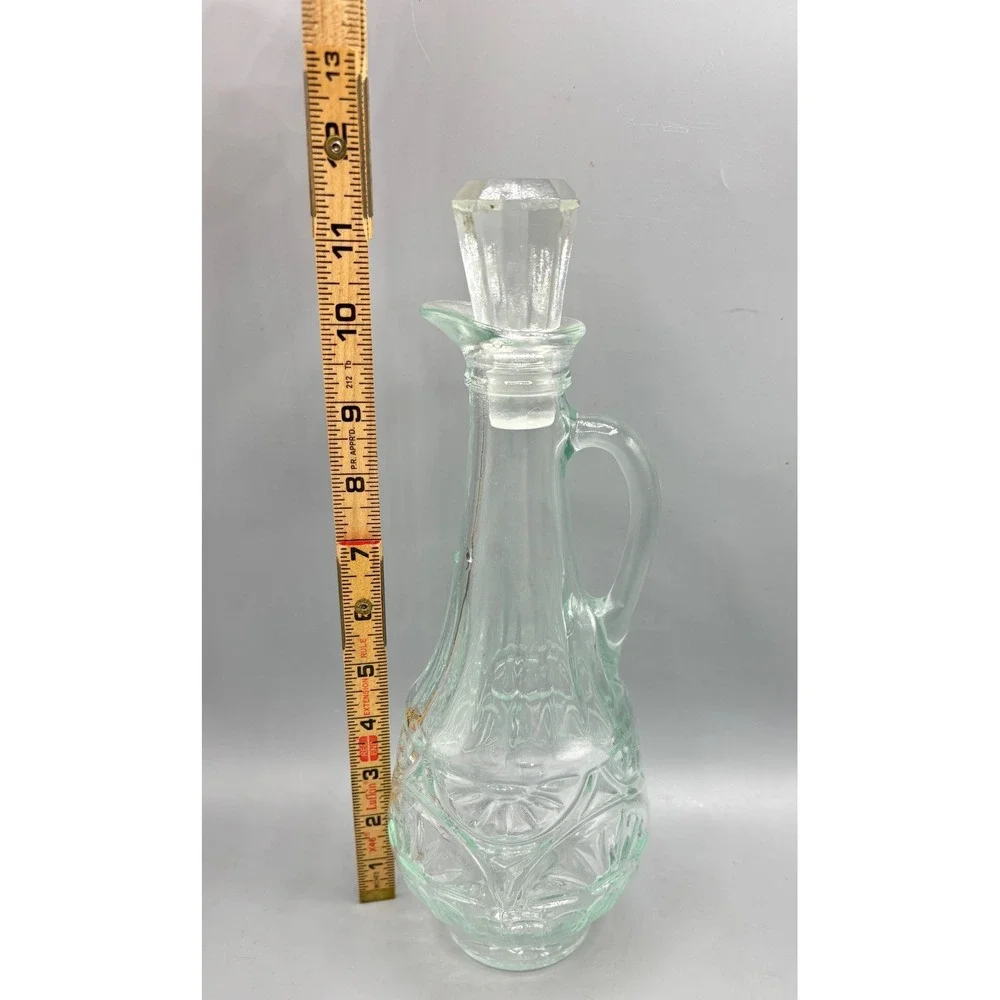 Vtg Mogen David Embossed Glass Cruet Decanter Stopper Sunburst Pattern Green‎
